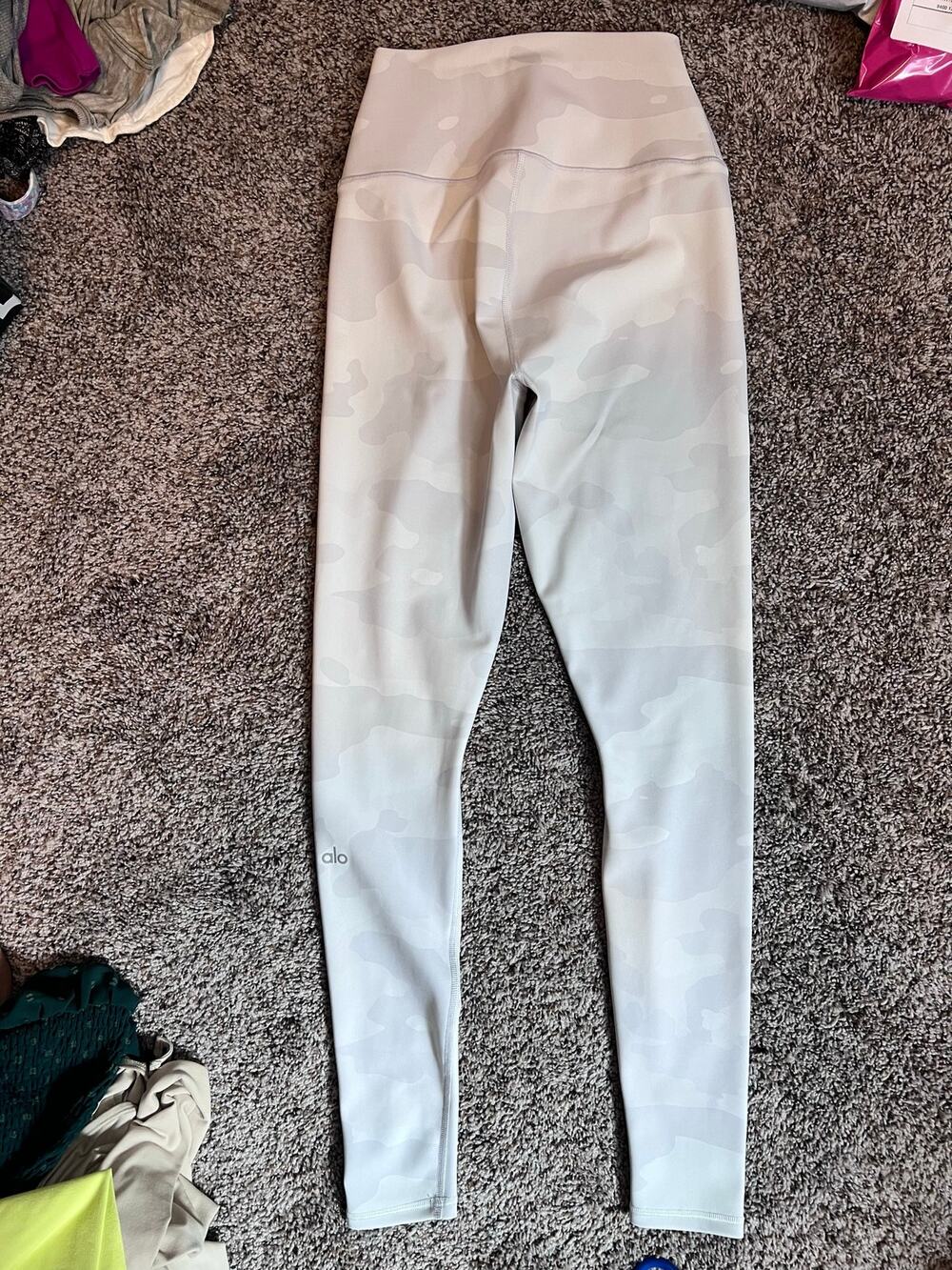Alo white camo leggings